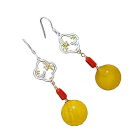 A Pair Beautiful 925 Sivler Inlay Beeswax Earring