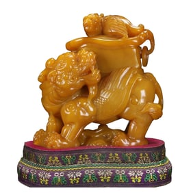 Superb Chinese Tianhuang Stone Carved Fortune Kylin Statue
