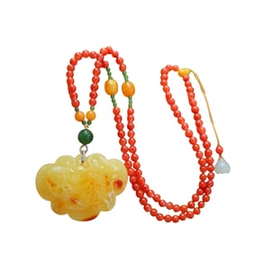 Beautiful Beeswax Carved Carp Pendant w Hand Woven Nanhong Agate Beads Necklace