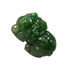Superb Chinese Green Hetian Jade Carved Fortune Pixiu Pendant