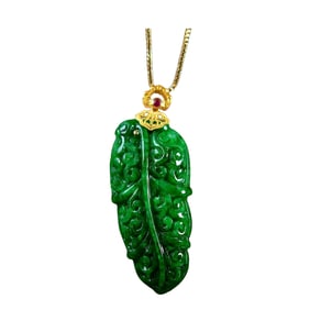 Exquisite 18K Gold Inlay Green Jadeite Carved Leaf Pendant