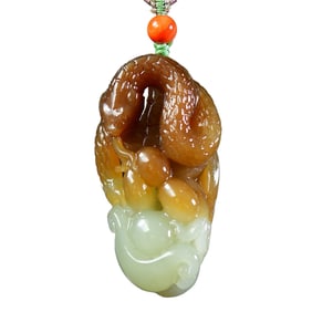 Superb Chinese Hetian Jade Carved Snake Pendant