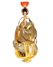 Beautiful Yellow Crystal Carved Rabbit Pendant