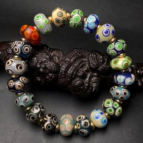 Hand Woven Beautiful Colored Drawing Peking Glass Beads Bracelet