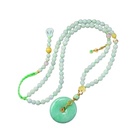 Exquisite Jadeite Carved Lucky Pendant w Hand Carved Jadeite Beads Necklace