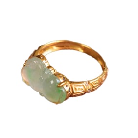 Exquisite 18k Gold Inlay Jadeite Fortune Horse Ring
