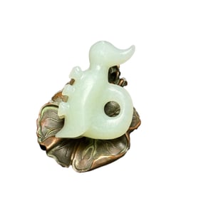 Chinese Hetian Jade Carved Bird Pendant