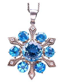 Beautiful 925 Silver Inlay Blue Topaz Flower Pendant