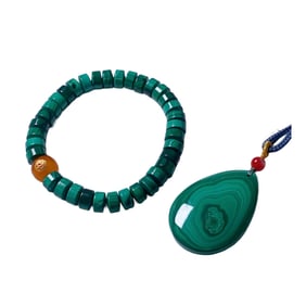 A Pair Malachite Lucky Pendang w Beads Bracelet