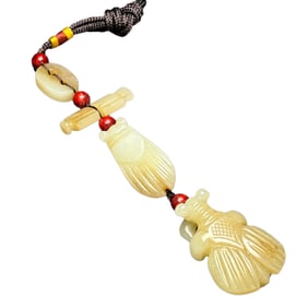 Vintage Chinese Hetian Jade Carved Fortune Cicada Pendant