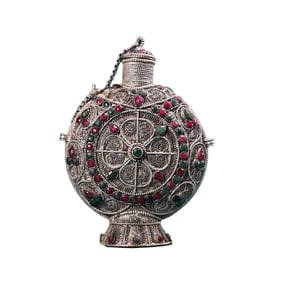 Tibetan Silver Wires Inlay Gems Snuff Bottle