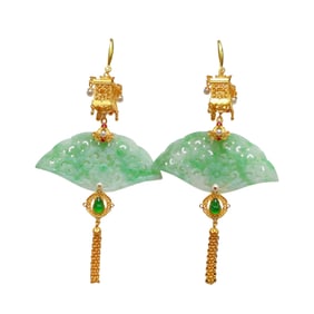 A Pair Exquisite 925 Silver Inlay Jadeite & Pearl Ruyi Fan Shape Earrings