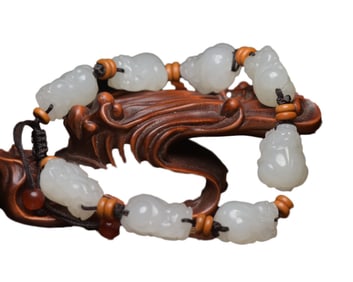 Superb Chinese Hetian Jade Carved Fortune Pixiu Beads Bracelet