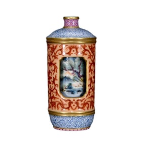 Chinese Gilt Edge Famille Rose Mountain River Scene Design Turn Heart Porcelain Snuff Bottle