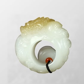 Superb Chinese Hetian Jade Carved Fortune Dragon Pendant