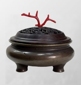 Chinese Copper 3 Legs Incense Burner w Zitan Wood Lid