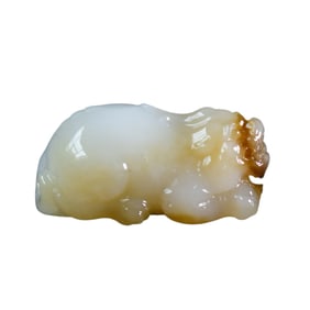 Chinese Hetian Jade Carved Fortune Pixiu Pendant