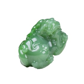 Superb Chinese Green Hetian Jade Carved Fortune Pixiu Pendant
