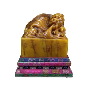 Superb Vintage Chinese Tianhaung Stone Carved Dragon Fish Seal