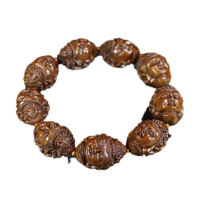 Vintage Olive Nut Carved Kwan-yin Head Beads Bracelet