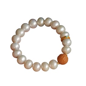 Hand Woven Beautiful Pearl Beads Bracelet