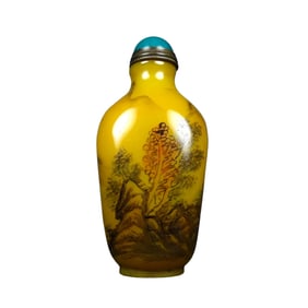 Vintage Chinese Yellow Peking Glass Snuff Bottle w Stopper