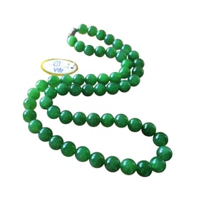 Chinese Green Hetian Jade Beas Necklace