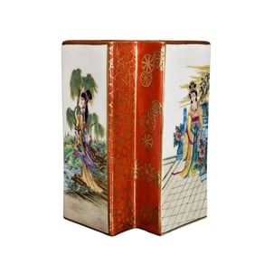 Chinese Qing Dynasty Gilt Gold Famille Rose Beautiful Woman Design Porcelain Brush Pot
