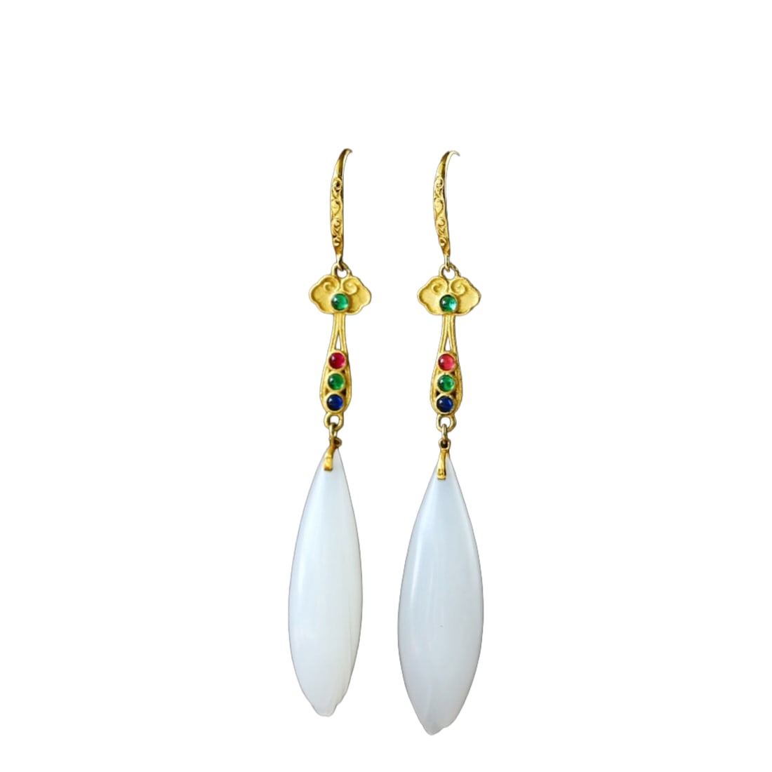 A Pair Exquisite Chinese 18K Gold Inlay White Hetian Jade & Gem Earring: A Pair Exquisite Chinese 18K Gold Inlay White Hetian Jade & Gem EarringDimension: 28 x 8.5 (mm) 1.10 x 0.33 (inches)Weight: 0.01 lbs/ 5.7 g