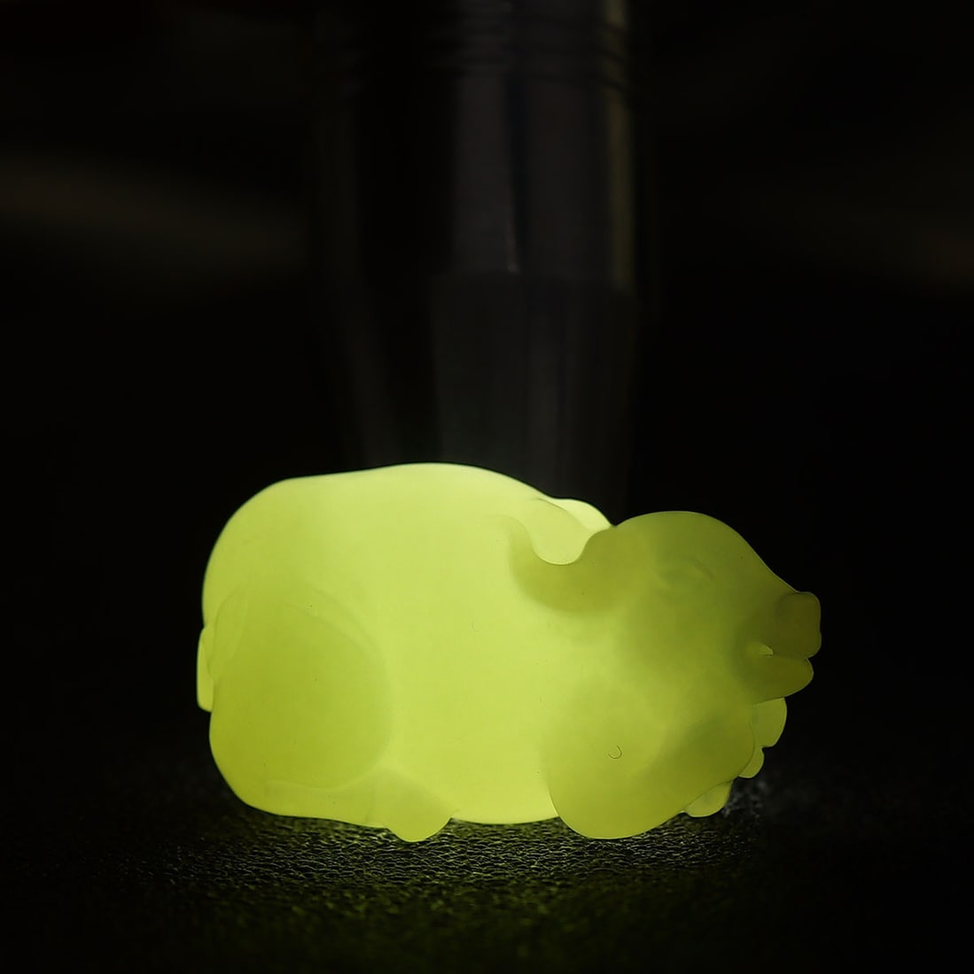 Superb Chinese Natural Hetian Jade Carved Fortune Ox Pendant - 7