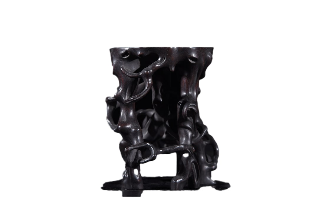 Superb Vintage Chinese Zitan Wood Base: Superb Vintage Chinese Zitan Wood BaseDimension: 240 x 215 x 180 (mm) 9.45 x 8.46 x 7.09 (inches)