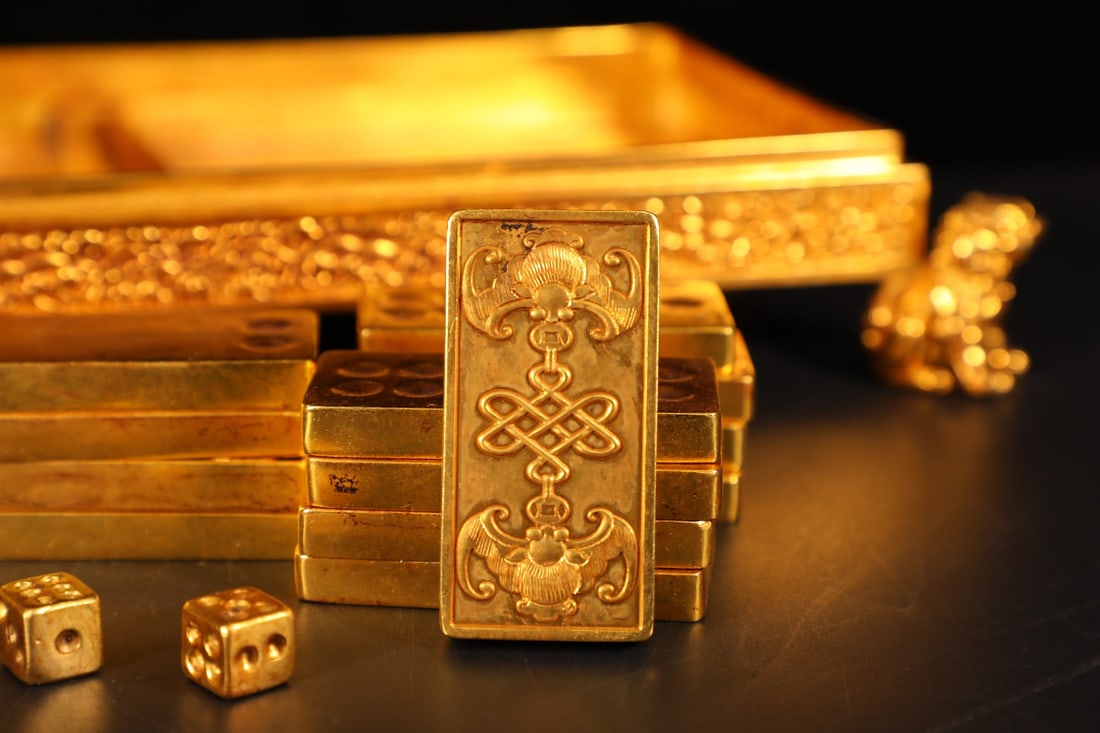 A Set Vintage Chinese Gilt Gold Copper Pai Gow Statue - 6