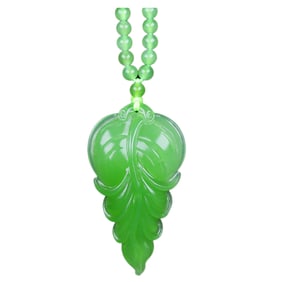 Superb Chinese Green Hetian Jade Carved Leaf Pendant