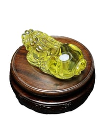 Beautiful Yellow Crystal Carved Fortune Pixiu Pendant