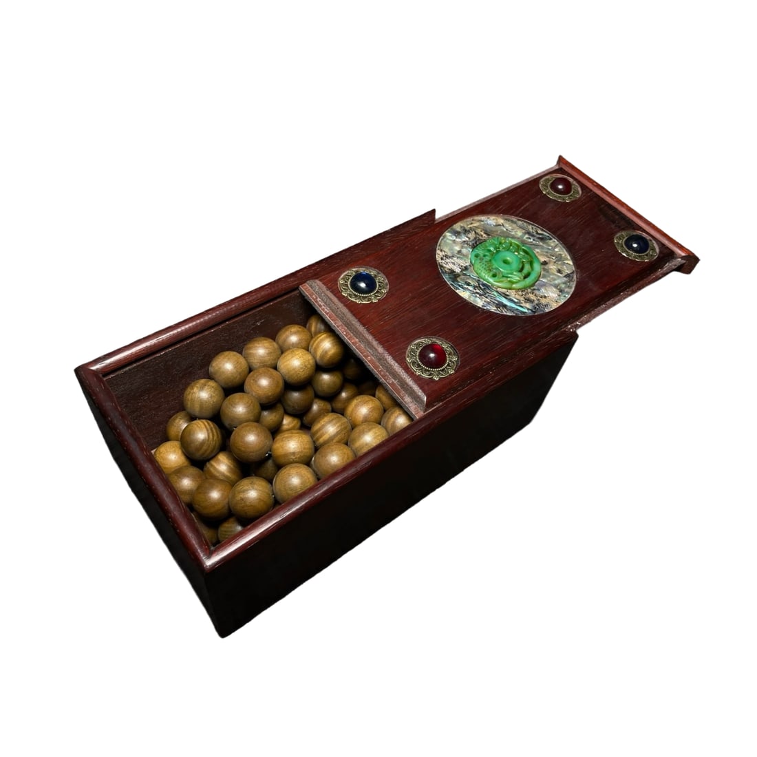 Vintage Green Sandalwood Beads Necklace w Huali Wood Inlay Gem Box: Vintage Green Sandalwood Beads Necklace w Huali Wood Inlay Gem BoxDimension: 20 (mm) 0.79 (inches) Dimension: 220 x 120 x 90 (mm) 8.66 x 4.72 x 3.54 (inches)
