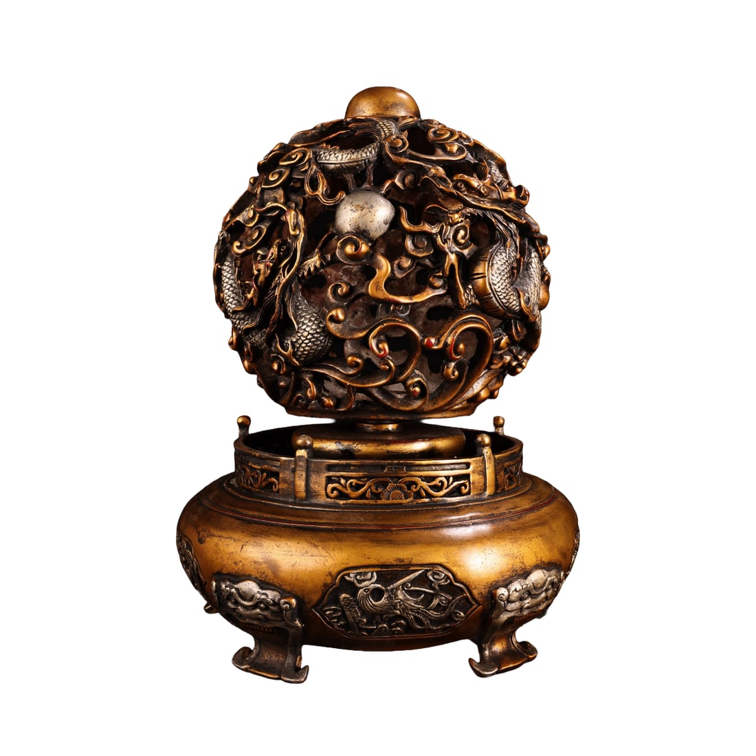 Vintage Chinese Gilt Gold Copper Fortune Dragon Statue: Vintage Chinese Gilt Gold Copper Fortune Dragon StatueDimension: 350 x 230 (mm) 13.78 x 9.05 (inches) Weight: 10.80 lbs/ 4900 g