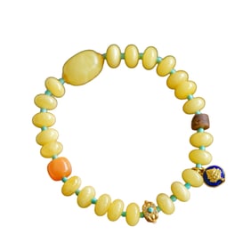 Hand Woven Beautiful Beeswax Beads Bracelet
