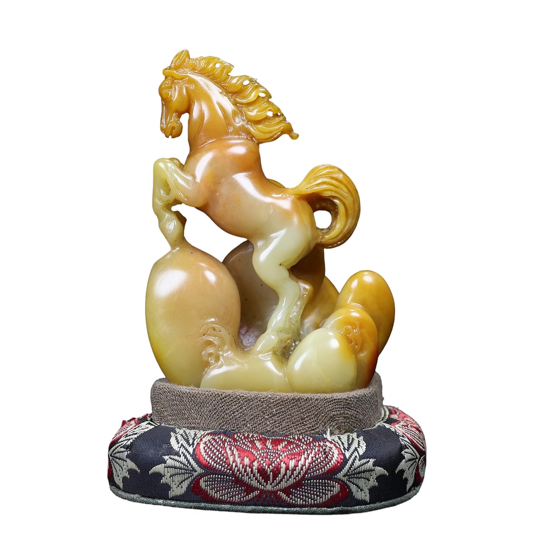 Superb Vintage Chinese Tianhuang Stone Carved Fortune Horse Seal Statue: Superb Vintage Chinese Tianhuang Stone Carved Fortune Horse Seal StatueDimension: 110 x 75 (mm)4.33 x 2.95 (inches) Weight:0.56 lbs/ 254 g