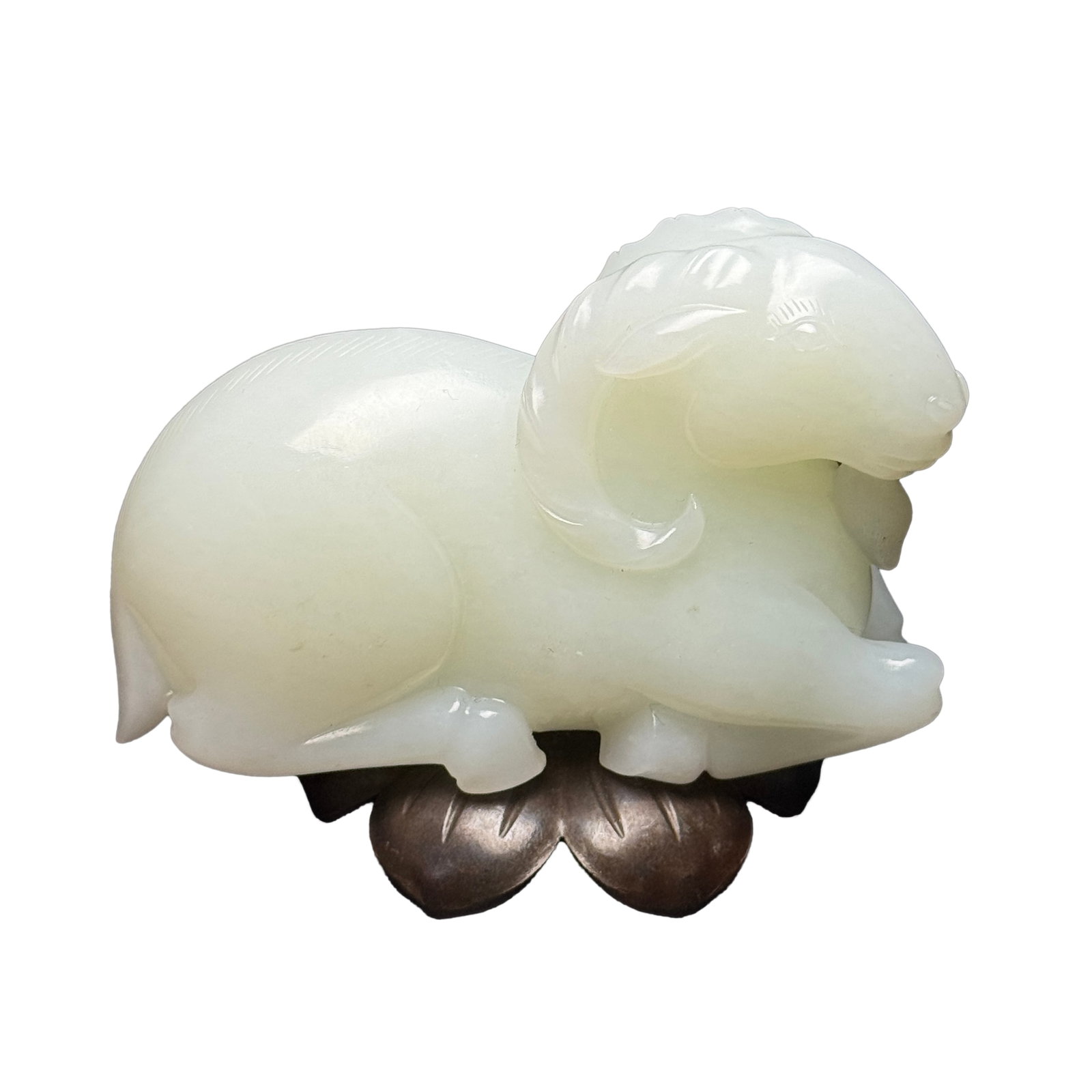 Superb Chinese White Hetian Jade Carved Fortune Sheep Statue: Superb Chinese White Hetian Jade Carved Fortune Sheep StatueDimension: 91 x 60 x 35 (mm) 3.58 x 2.36 x 1.38 (inches) Weight: 0.63 lbs/ 284 g