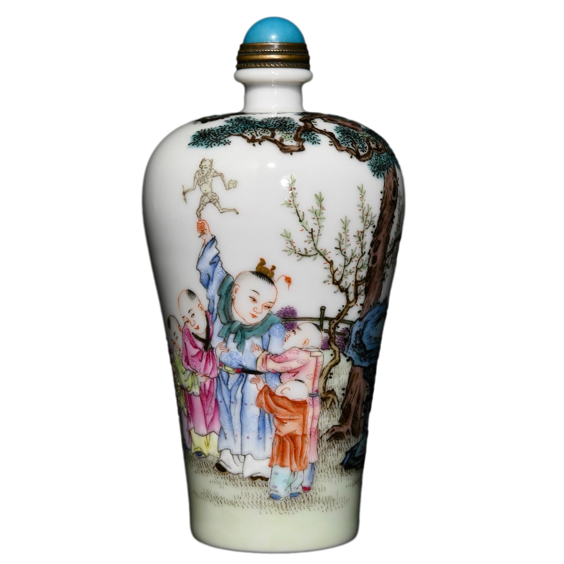 Chinese Qing Dynasty Gilt Edge Famille Rose Kids Design Porcelain Snuff Bottle: Chinese Qing Dynasty Gilt Edge Famille Rose Kids Design Porcelain Snuff BottleDimension: 103 x 53 (mm) 4.05 x 2.09 (inches)