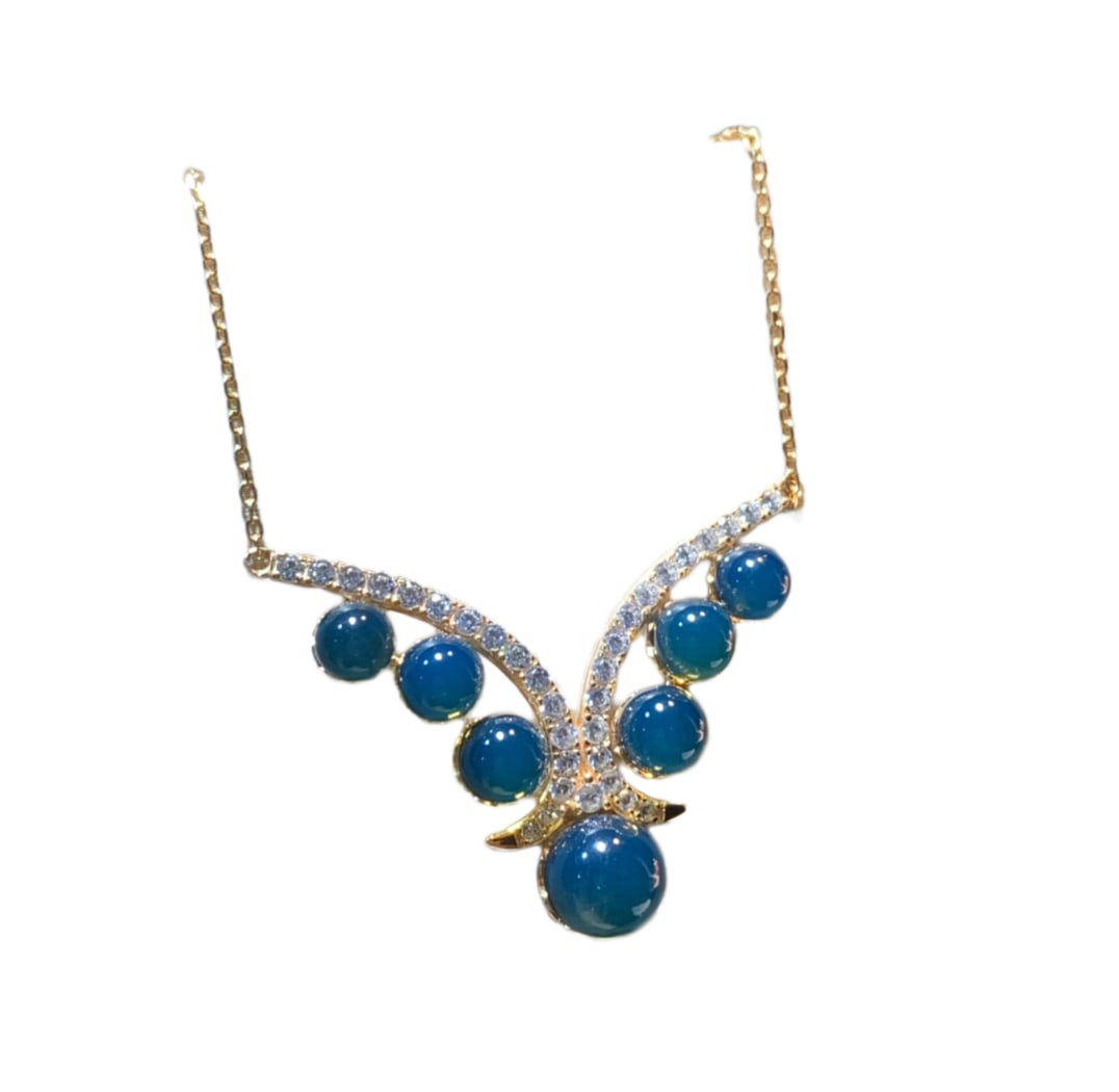 Beautiful 925 Silver Inlay Blue Amber Necklace: Beautiful 925 Silver Inlay Blue Amber Necklace