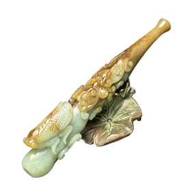 Chinese Hetian Jade Carved Dragon Cigarette Holder