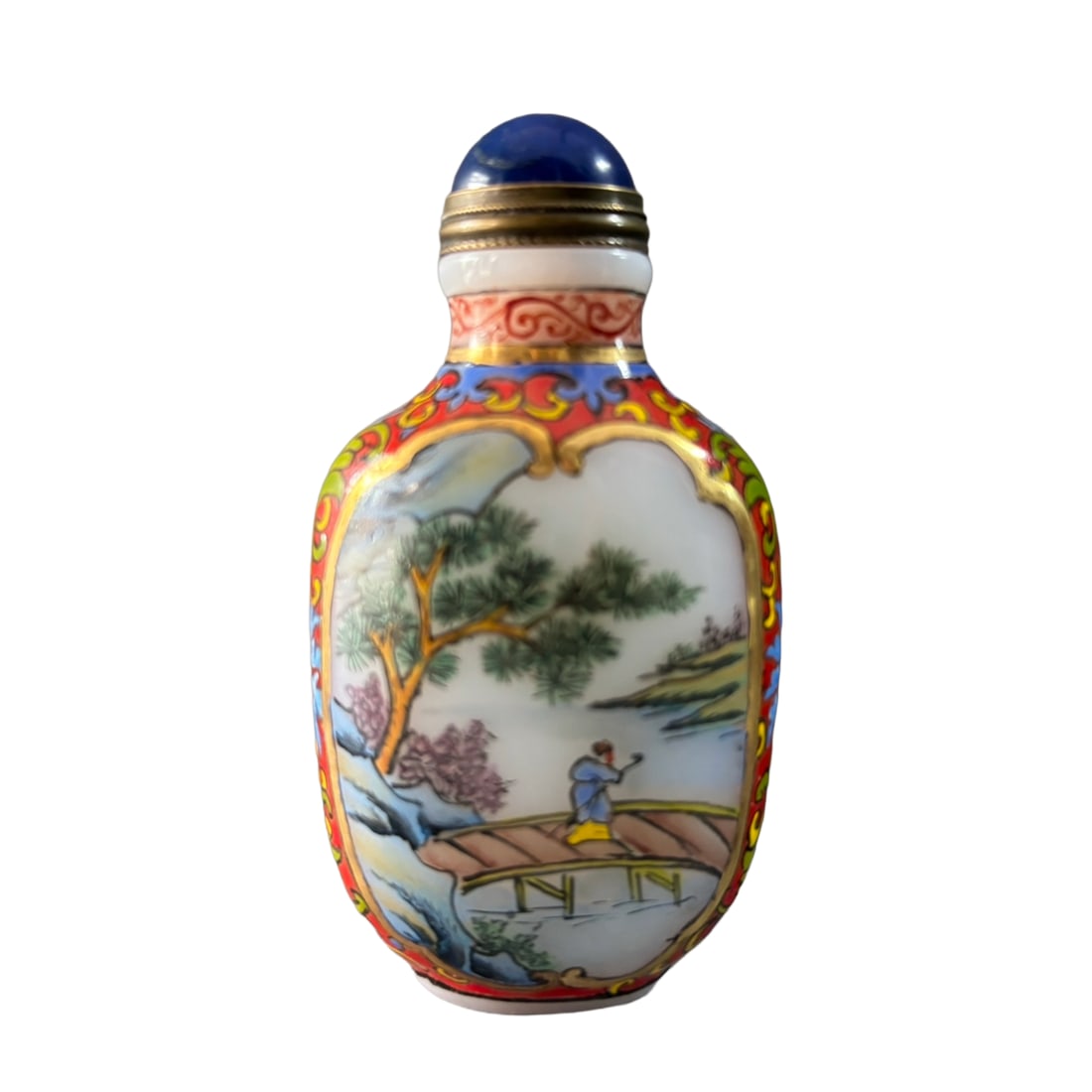 Chinese Famille Rose Peking Glass Live In Remote Mountains Design Snuff Bottle: Chinese Famille Rose Peking Glass Live In Remote Mountains Design Snuff BottleDimension: 75 x 40 (mm)2.95 x 1.57 (inches)