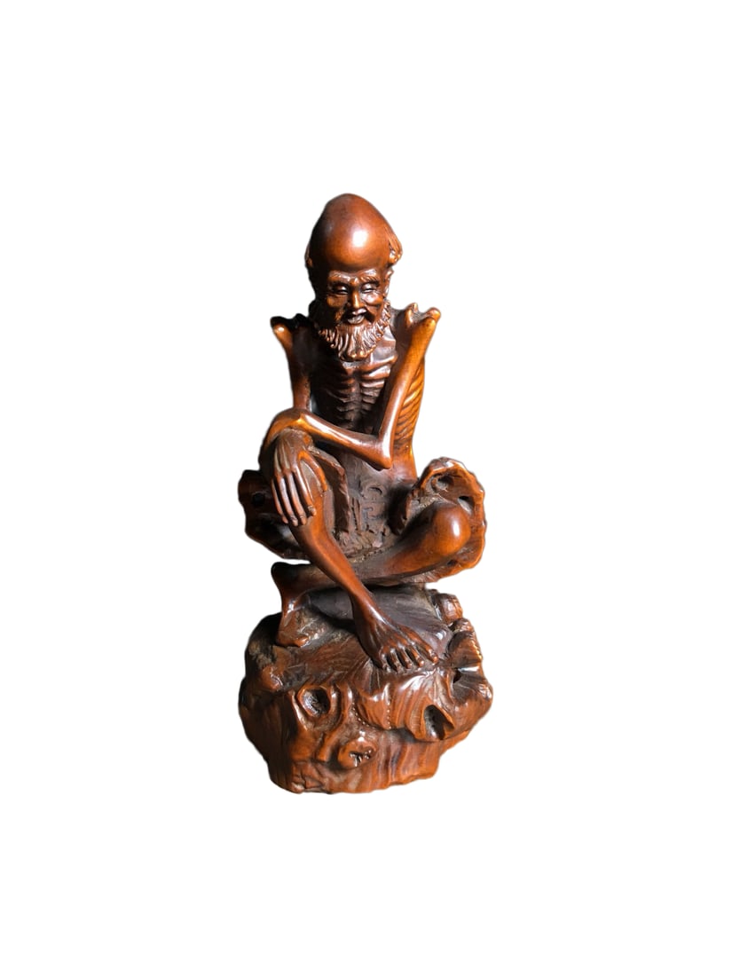 Vintage Chinese Boxwood Wood Carved Arhat Statue: Vintage Chinese Boxwood Wood Carved Arhat StatueDimension: 130 x 60 (mm) 5.12 x 2.36 (inches) Weight: 0.22 lbs/ 100 g