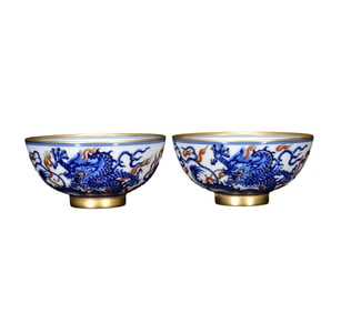 A Pair Chinese Gilt Edge Blue And White Porcelain Clouds Dragon Design Porcelain Bowl