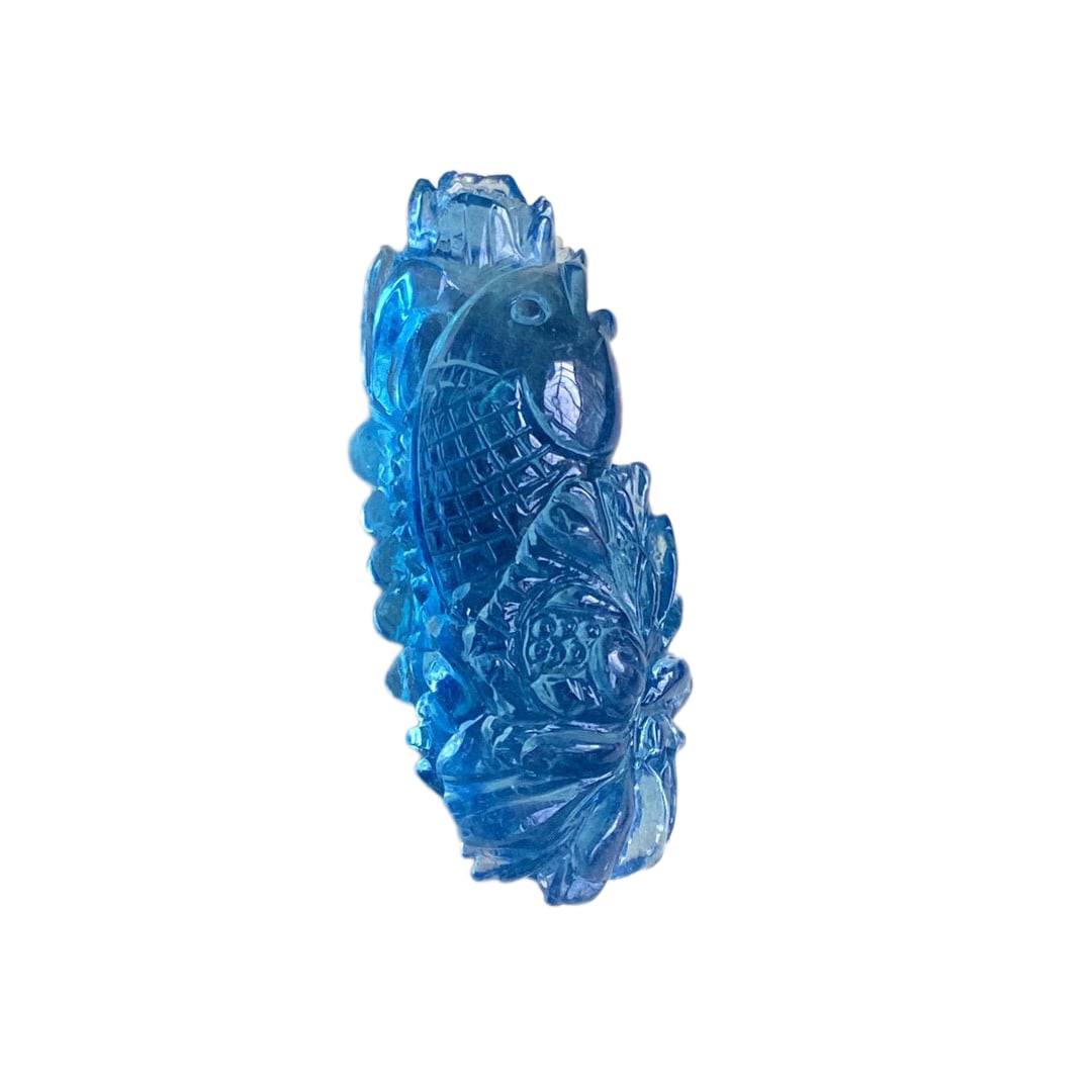 Beautiful Natural Aquamarine Carved Fish Pendant (1 of 10)