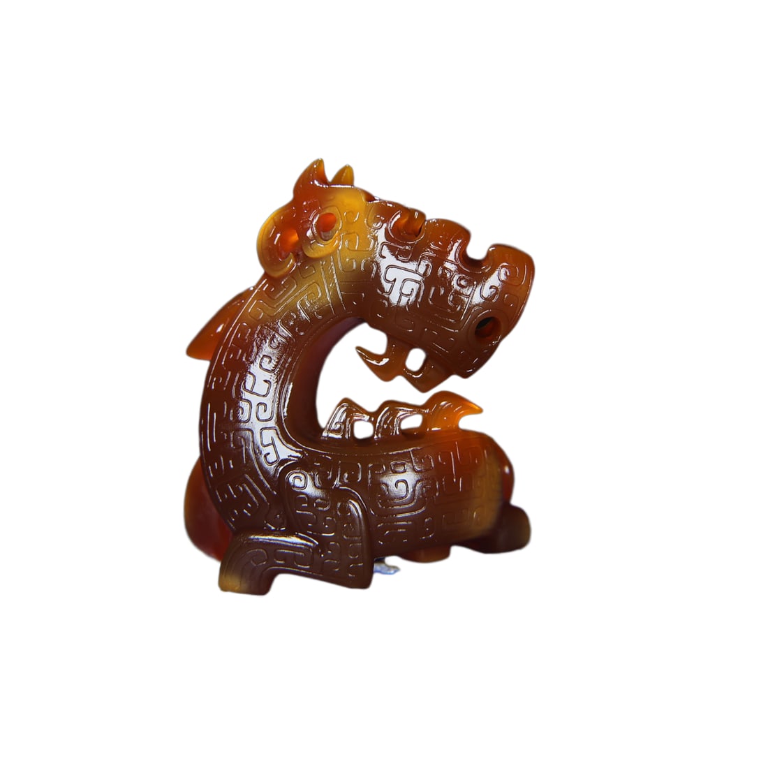 Chinese Agate Carved Fortune Dragon Statue: Chinese Agate Carved Fortune Dragon StatueDimension: 75 x 62 x 43 (mm) 2.95 x 2.44 x 1.69 (inches) Weight: 0.31 lbs/ 141 g