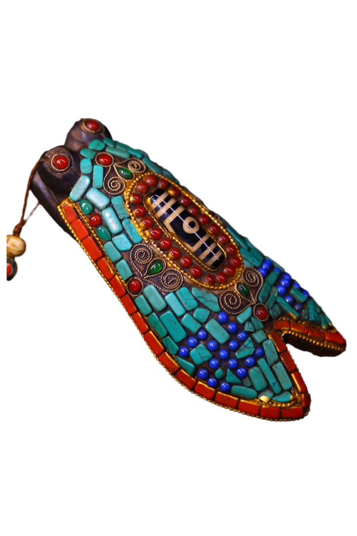 Vintage Meteorite Inlay Shell & DZI Agate & Turquoise Fortune Cicada Pendant (1 of 10)