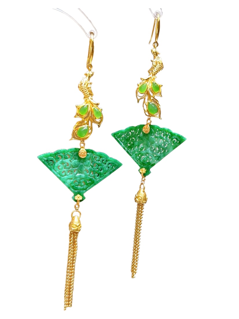 A Pair Exquisite 925 Silver Inlay Green Jadeite Earring (1 of 7)