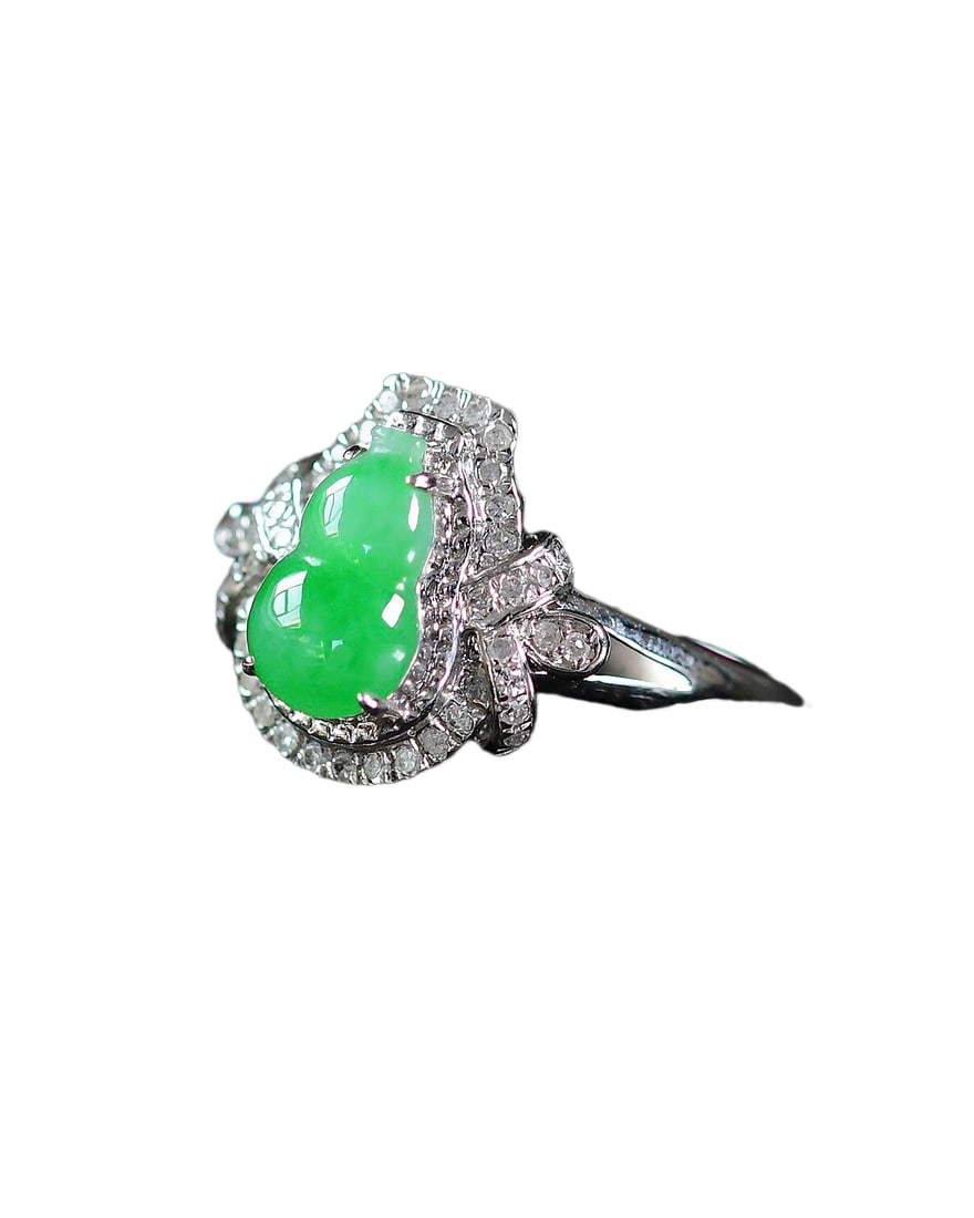 Exquisite 18K Gold Inlay Green Jadeite Gourd Ring (1 of 7)